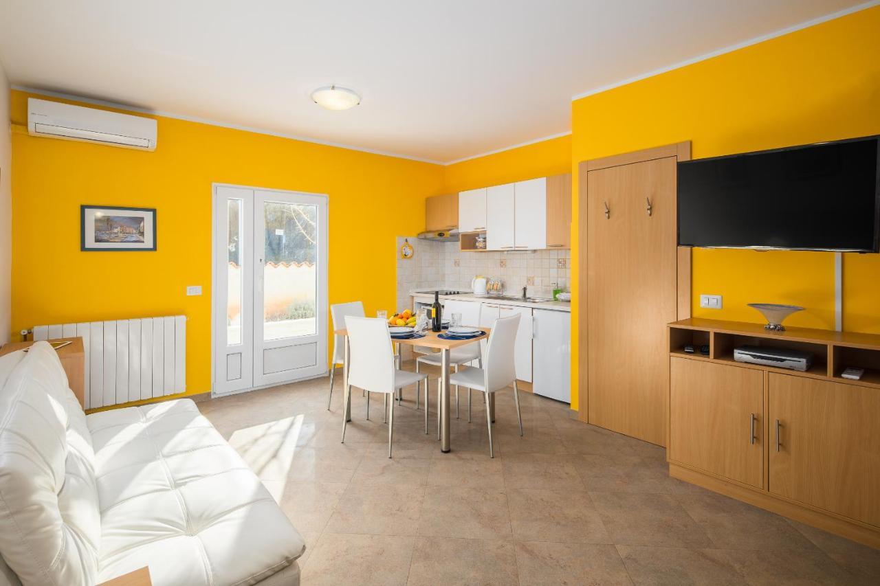 Gloria Premium Porec